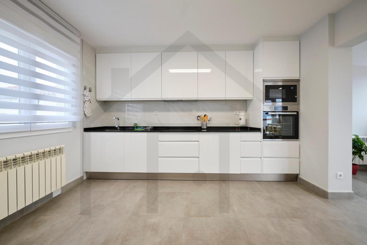 Espectacular Atico A Un Paso Del Centro De Gijon Bed & Breakfast ภายนอก รูปภาพ