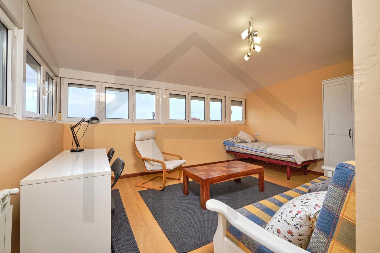 Espectacular Atico A Un Paso Del Centro De Gijon Bed & Breakfast ภายนอก รูปภาพ