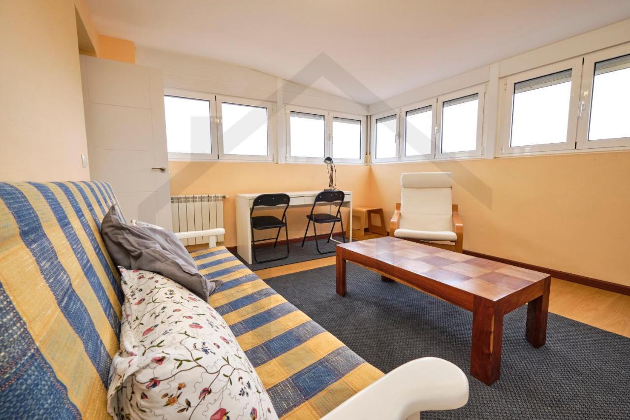 Espectacular Atico A Un Paso Del Centro De Gijon Bed & Breakfast ภายนอก รูปภาพ